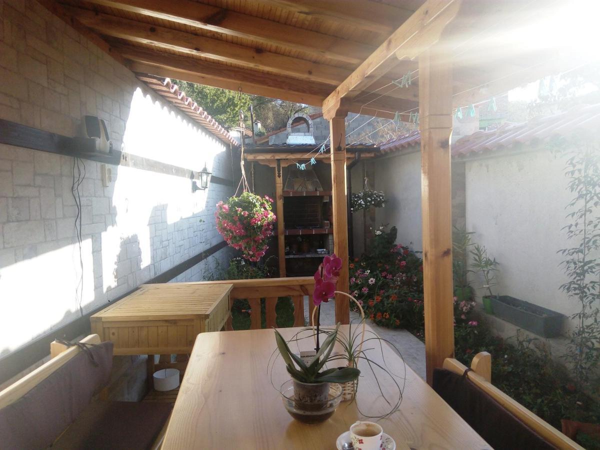 קאזאנלק Rose Valley Guest House מראה חיצוני תמונה