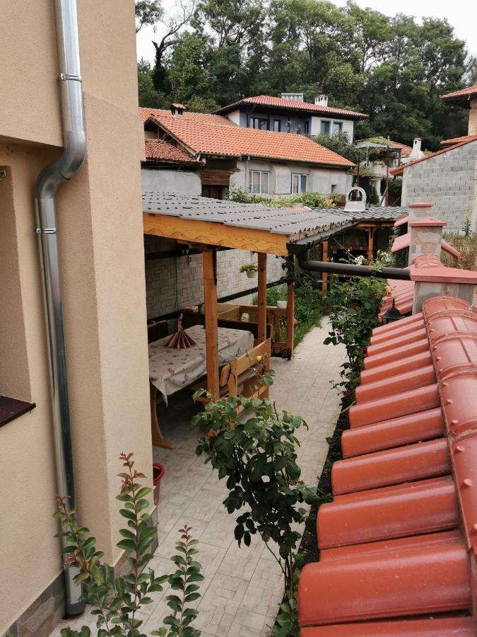 קאזאנלק Rose Valley Guest House מראה חיצוני תמונה