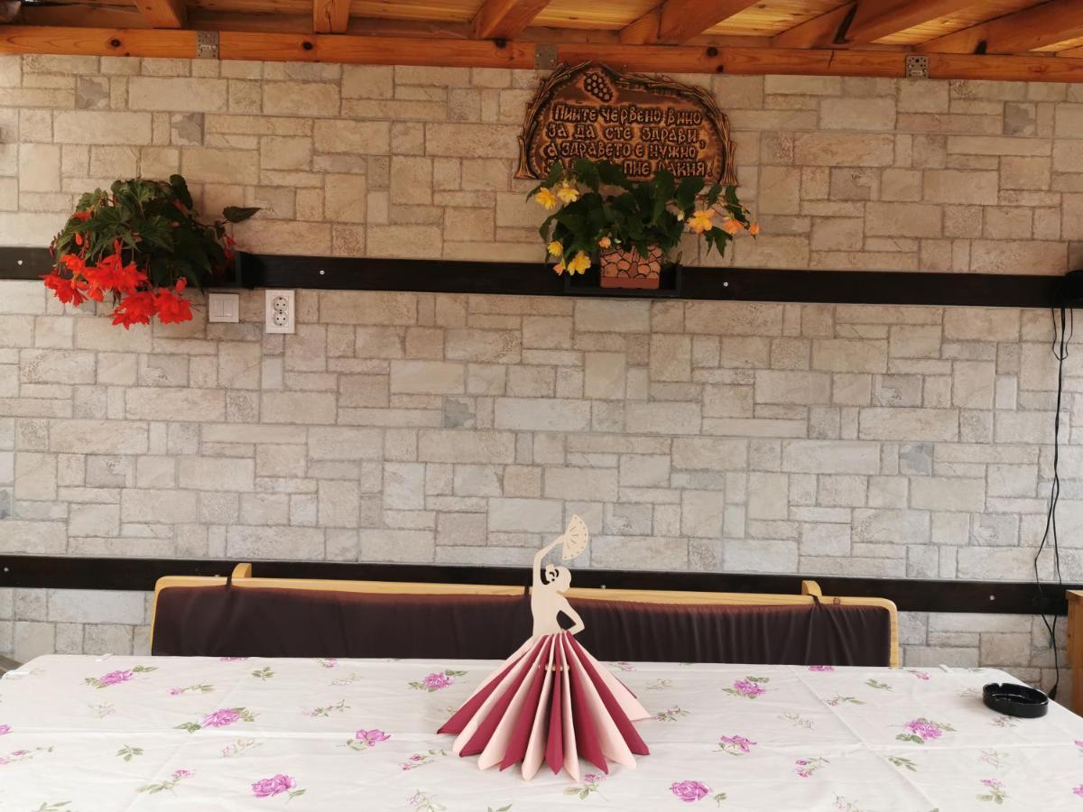 קאזאנלק Rose Valley Guest House מראה חיצוני תמונה